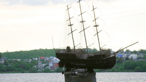 Баркалон «Меркурий» демонтируют за счет сэкономленных средств бюджета Воронежа