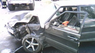 В Воронеже в ДТП на Левом берегу ранены два человека