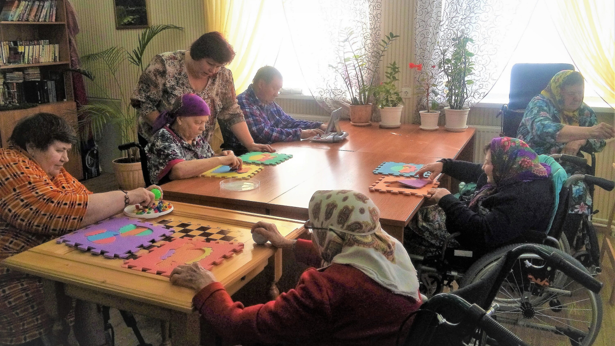 С домашней теплотой. Пансионат для престарелых в Воронежской области отпраздновал 5-летие