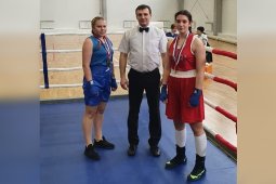 Богучарская спортсменка выиграла «золото» на муниципальном турнире по боксу в Воронеже