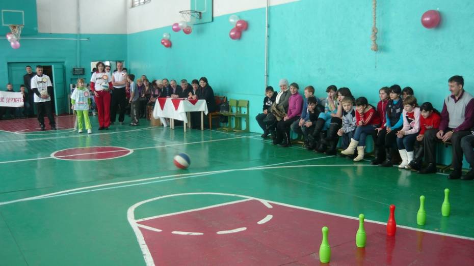В каменском селе Сончино в школе отремонтируют спортивный зал