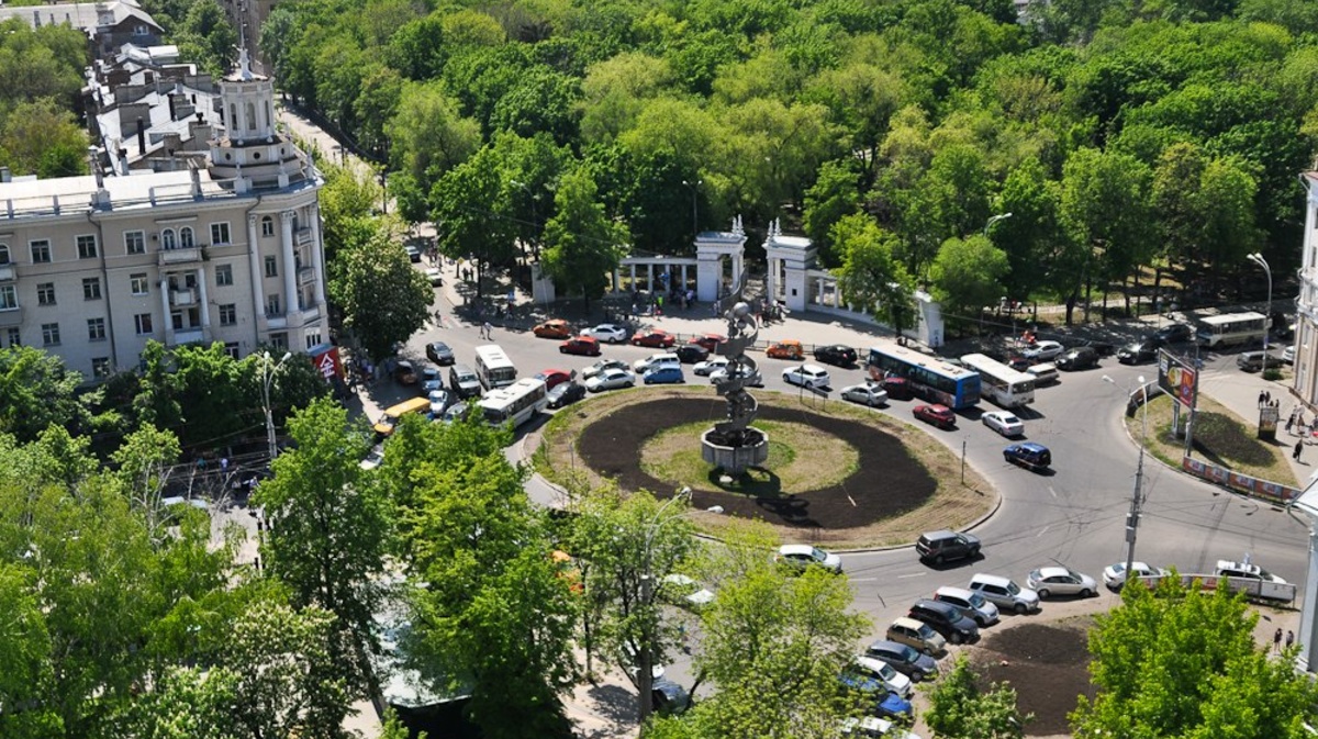 Зона города воронеж. Центральная улица Воронежа. Главная улица Воронежа. Воронеж пешеходная улица. Воронеж центр города улицы.