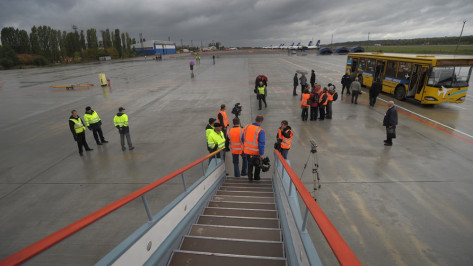 Следователи проверят причины аварийной посадки самолета «Москва-Воронеж»