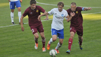 Хавбек воронежского «Факела» Артем Бекетов: «Можем побороться за место в десятке»