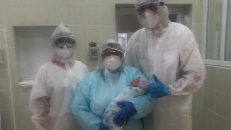 В Воронежской области родили 2 женщины с COVID-19