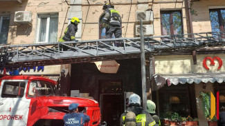 В центре Воронежа загорелась квартира над рестораном