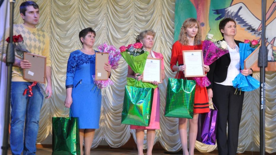 В Репьевском районе выбрали учителя года-2016