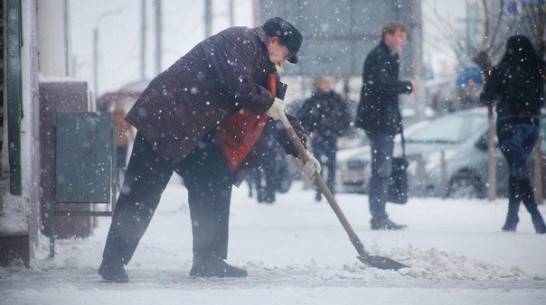 В Панинском районе отцы получили по восемь месяцев исправительных работ
