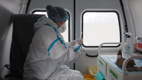 «Чего уж проще». В Воронеже заработал первый мобильный пункт вакцинации от коронавируса