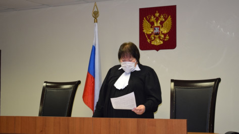 В Воронежской области экс-гаишникам дали 2 года строгого режима за взятку в 50 тыс рублей