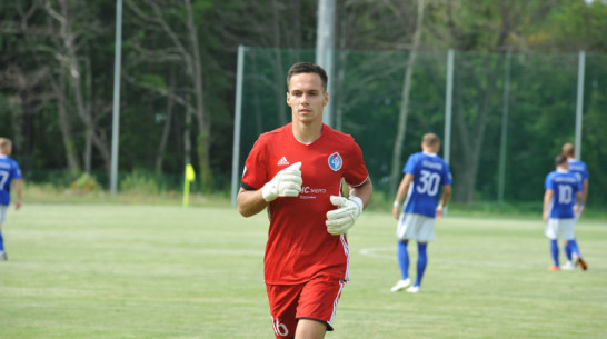 Вратарь Дмитрий Терновский покинул воронежский «Факел»