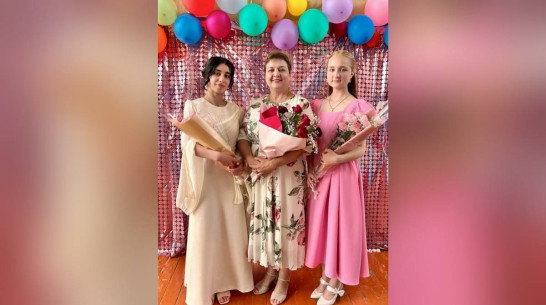 Все выпускницы Сагуновской школы Подгоренского района получили медали