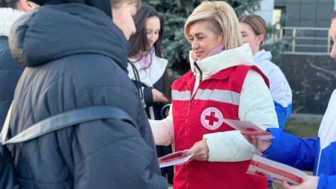 В Воронеже прошла масштабная акция в честь Всемирного дня борьбы со СПИДом
