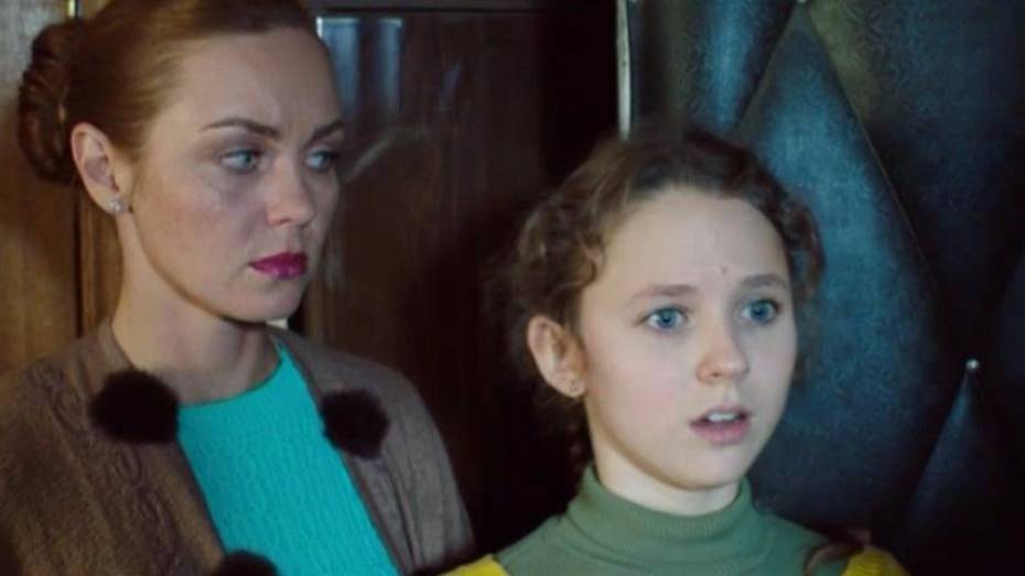 Школьница из Воронежа сыграла в сериале подозреваемую в убийстве сироту 