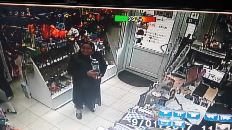 Жителей Воронежской области предупредили о лжемонахине