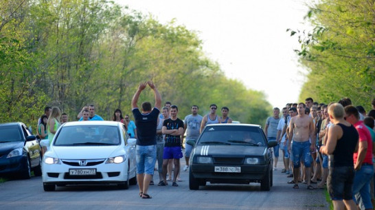 В Борисоглебске прошли первые летние соревнования по дрэг-рейсингу