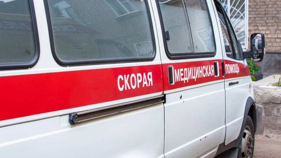 В массовом ДТП в Воронеже пострадал автомобилист