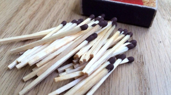 В Нижнедевицком районе неизвестные подожгли «ВАЗ-2109»