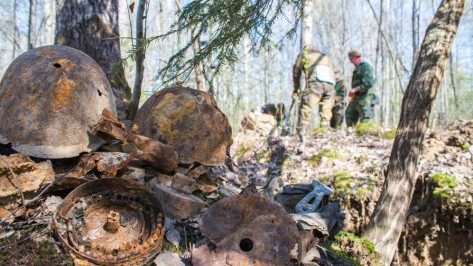 В Подмосковье перезахоронили останки красноармейца из Аннинского района