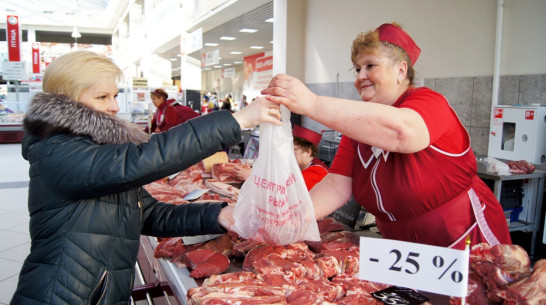В Воронеже на Центральном рынке на четверть подешевело мясо