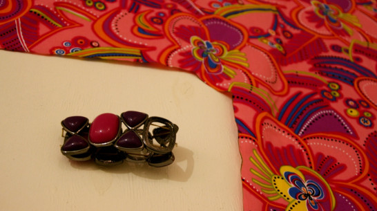 Выставка «Весенний вопрос» в Воронеже: упакованная стена, выкройки и фрагменты леса 