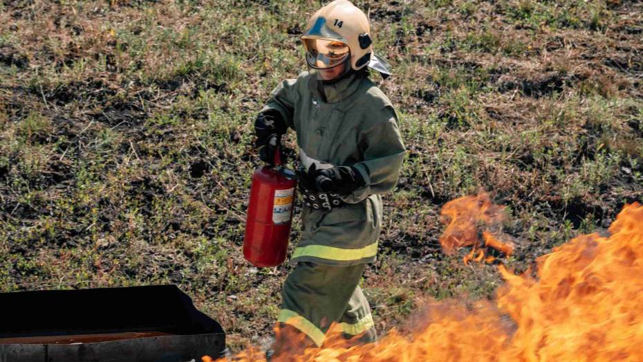На Нововоронежской АЭС прошли соревнования добровольных пожарных формирований
