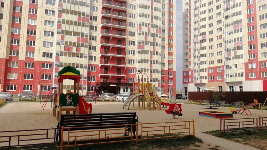 Неизвестный меценат перевел 1,5 млн рублей на покупку квартиры воронежскому колясочнику