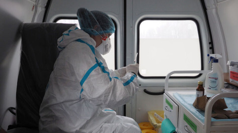 Вакцинацию от коронавируса завершили более 800 тыс жителей Воронежской области