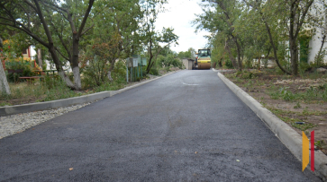 В Верхнем Мамоне благоустроили дворы на улице Школьной и площади Ленина