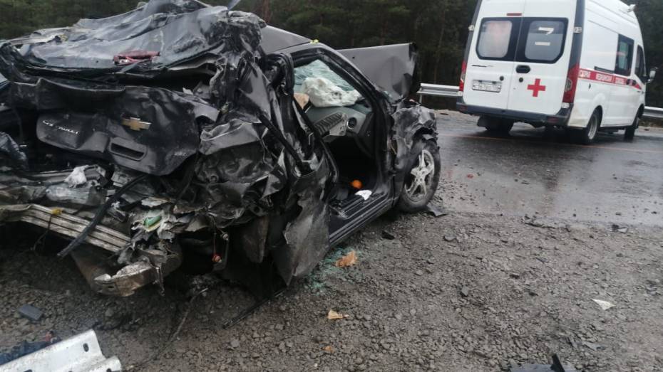 В Воронежской области столкнулись 7 автомобилей: погиб человек