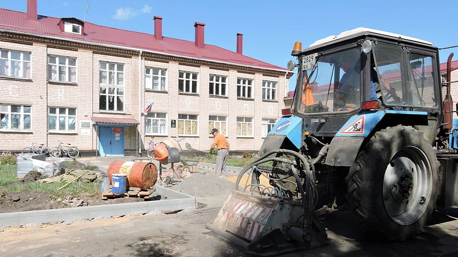 В Кантемировском районе школы и детские сады обновят за 56,5 млн рублей