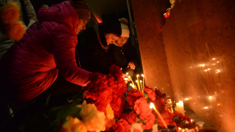 На акцию памяти убитого воронежца Дмитрия Кривошеева пришли более 150 человек
