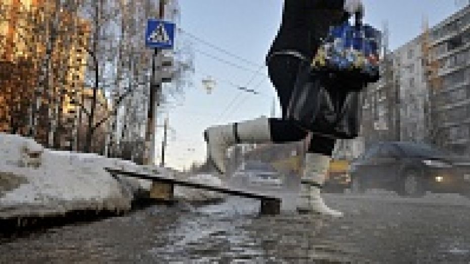 На Левом берегу Воронежа прорвало канализацию