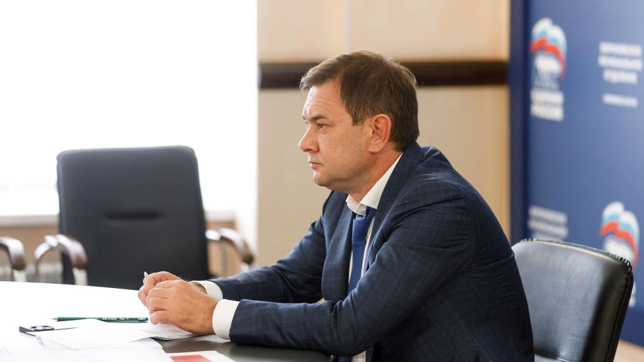 Воронежские депутаты помогли пенсионерам с решением вопросов социальной сферы и ЖКХ
