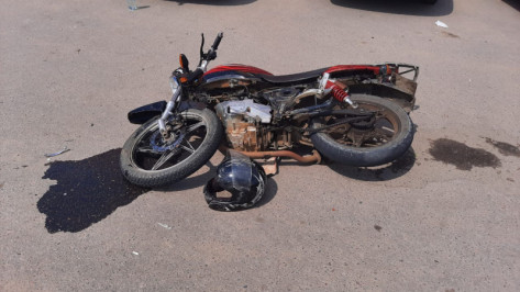 В Воронежской области «двенадцатая» сбила 17-летнего мотоциклиста