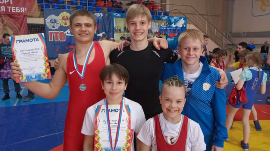 Эртильские борцы завоевали вторые места турнира в Липецкой области
