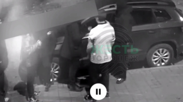 В Воронеже на Машмете избили 17-летнего подростка: видео