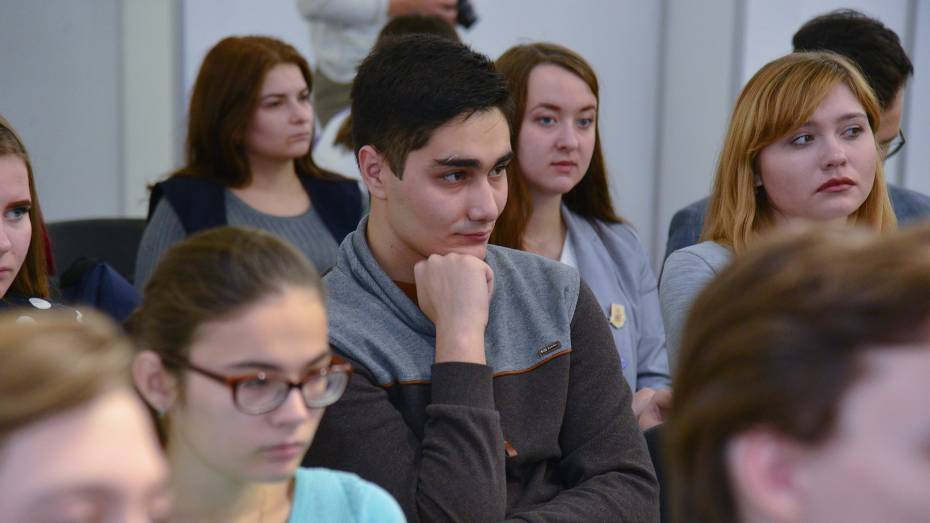 Воронежскую молодежь позвали в совет при мэрии
