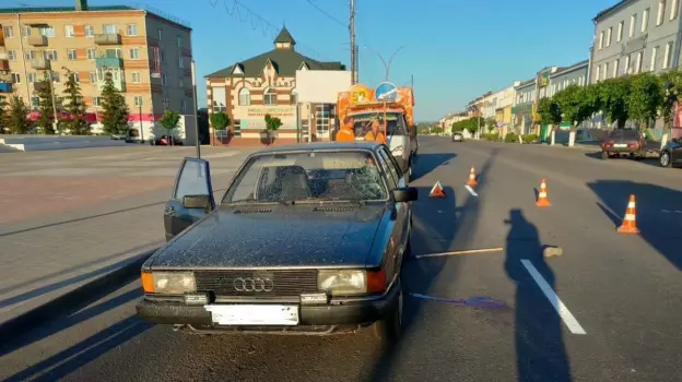 Начинающий 18-летний водитель сбил дорожного рабочего в Воронежской области