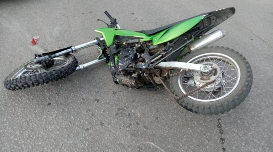 Подростка на мотоцикле сбили в Калачеевском районе