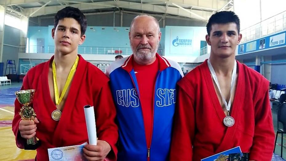 Поворинские спортсмены завоевали «золото» и «серебро» межрегионального турнира по самбо