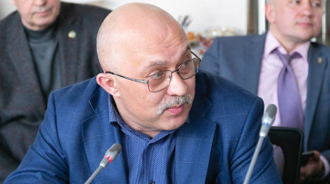 Губернатор Александр Гусев поздравил с юбилеем президента адвокатской палаты Воронежской области Олега Баулина