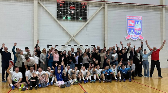 В Боброве отметили вековой юбилей воронежского гандбола