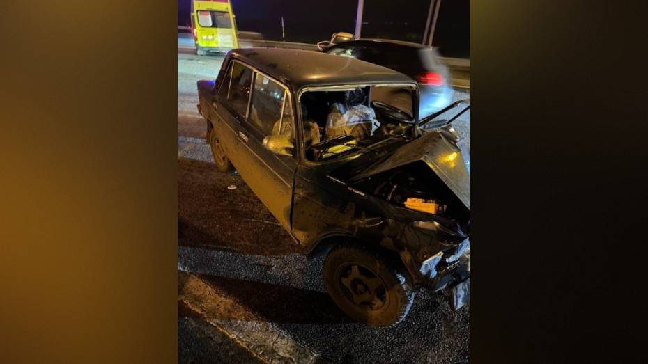 Смертельное ДТП у Левобережного кладбища: в Воронеже «Жигули» врезались в «Ладу Калину»