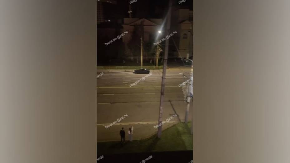 Воронежцы пожаловались на ночной дрифт под окнами в условиях угрозы атаки БПЛА