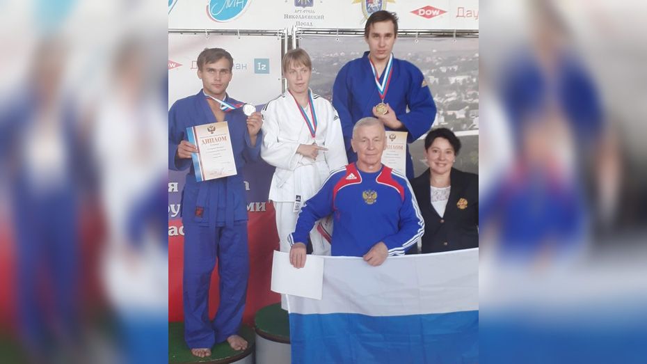 Новоусманские паралимпийцы завоевали «золото» и «серебро» на чемпионате России по дзюдо