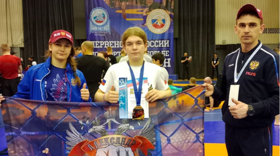 Эртильские девушки стали бронзовыми призерами первенства России по панкратиону