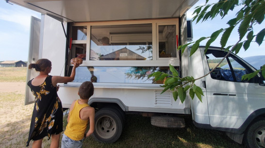 Автолавку для доставки продуктов в отдаленные села приобрела Острогожская администрация