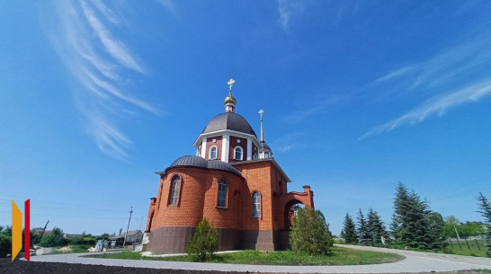 В Верхней Хаве на средства гранта благоустроили территорию возле храма