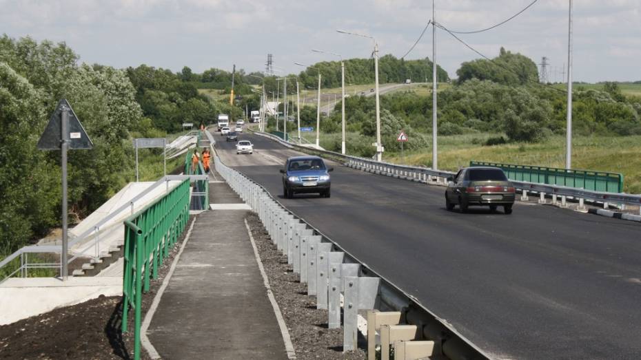В Аннинском районе отремонтировали 3 моста на федеральной трассе Курск – Борисоглебск
